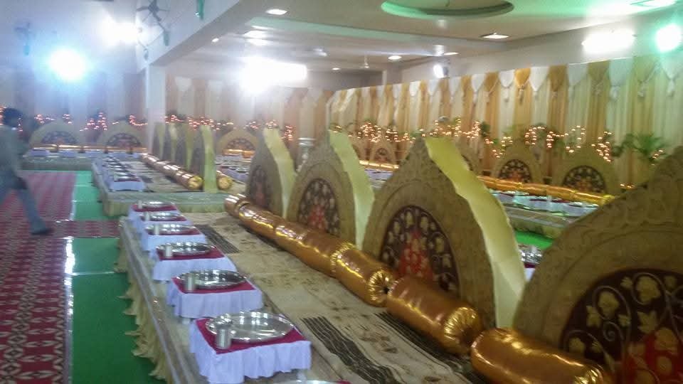 जेवणावळ व्यवस्था
